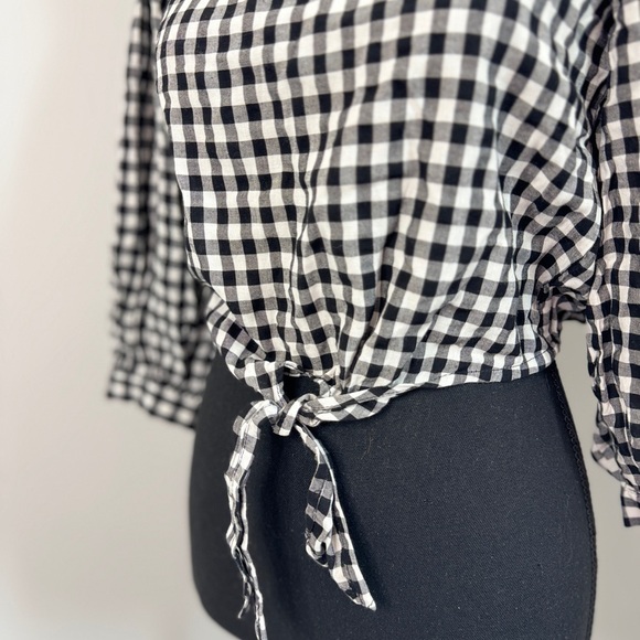 Forever 21 Checkered Off the Shoulder Top (S) - Picture 3 of 7